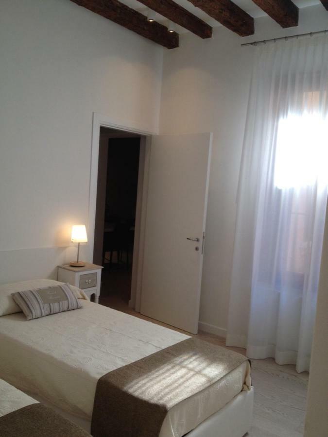 San Marco White Apartment Venesia Bagian luar foto